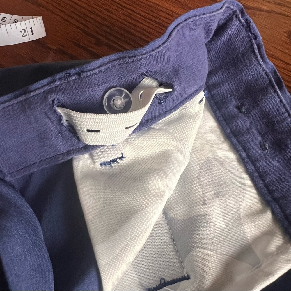 Vineyard Vines Boy's Performance Breaker Shorts, size 8 Deep Cobalt blue - Picture 9 of 10